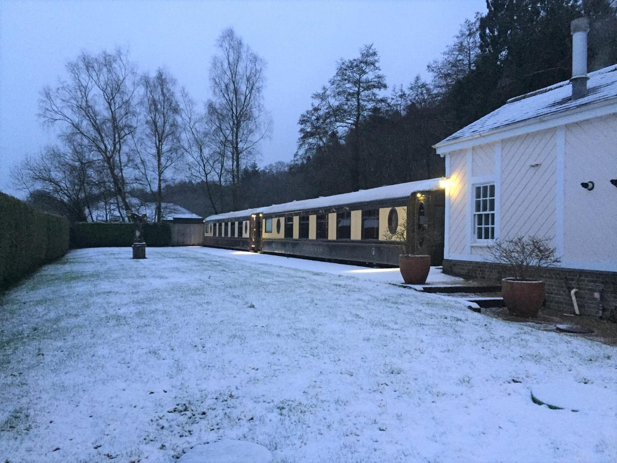 The Old Railway Station Bed and Breakfast Petworth Eksteriør billede