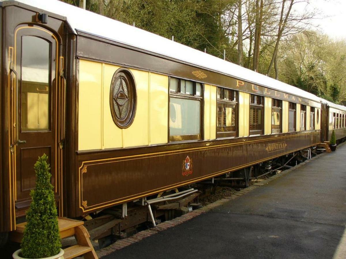 The Old Railway Station Bed and Breakfast Petworth Eksteriør billede