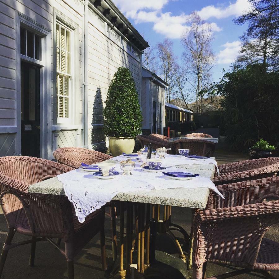 The Old Railway Station Bed and Breakfast Petworth Eksteriør billede